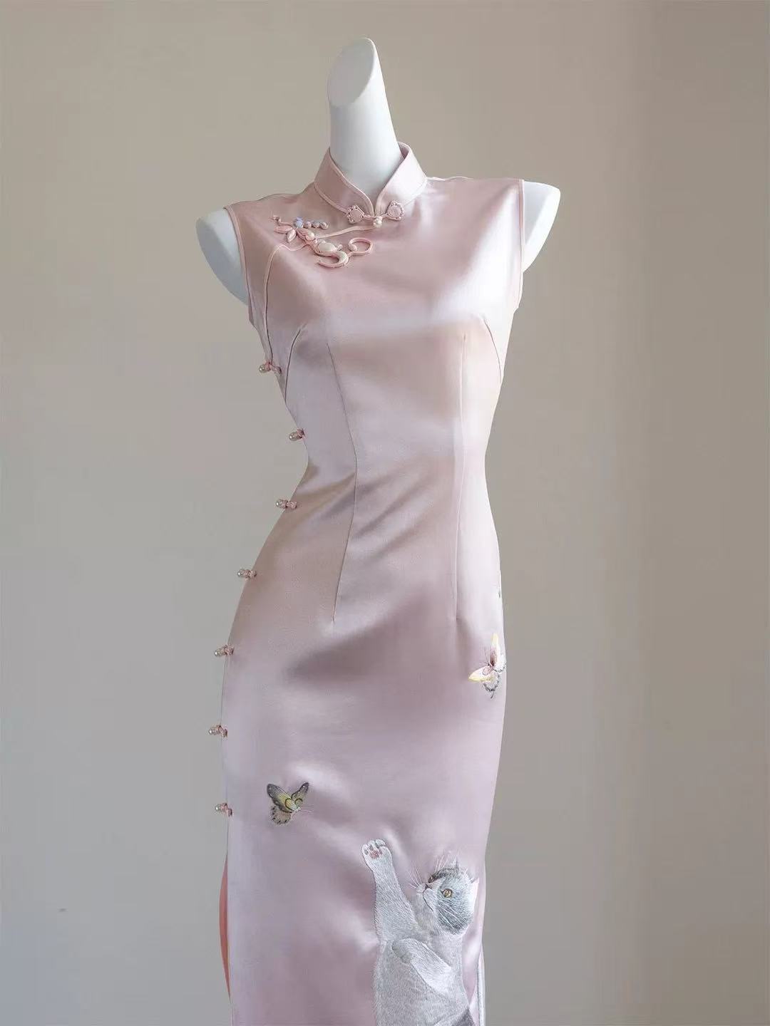 Neo-Chinese Cheongsam